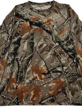 Realtree Camo Long Sleeve Pocket Tee